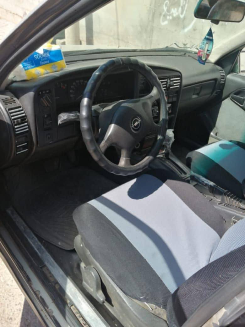 سلام عليكم  اوبل اوميكه نضيفه رقم كركوك للبيع سعر 35  ***********
