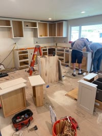 دواليب MDF • بي في سي بالمتر • السليمانية