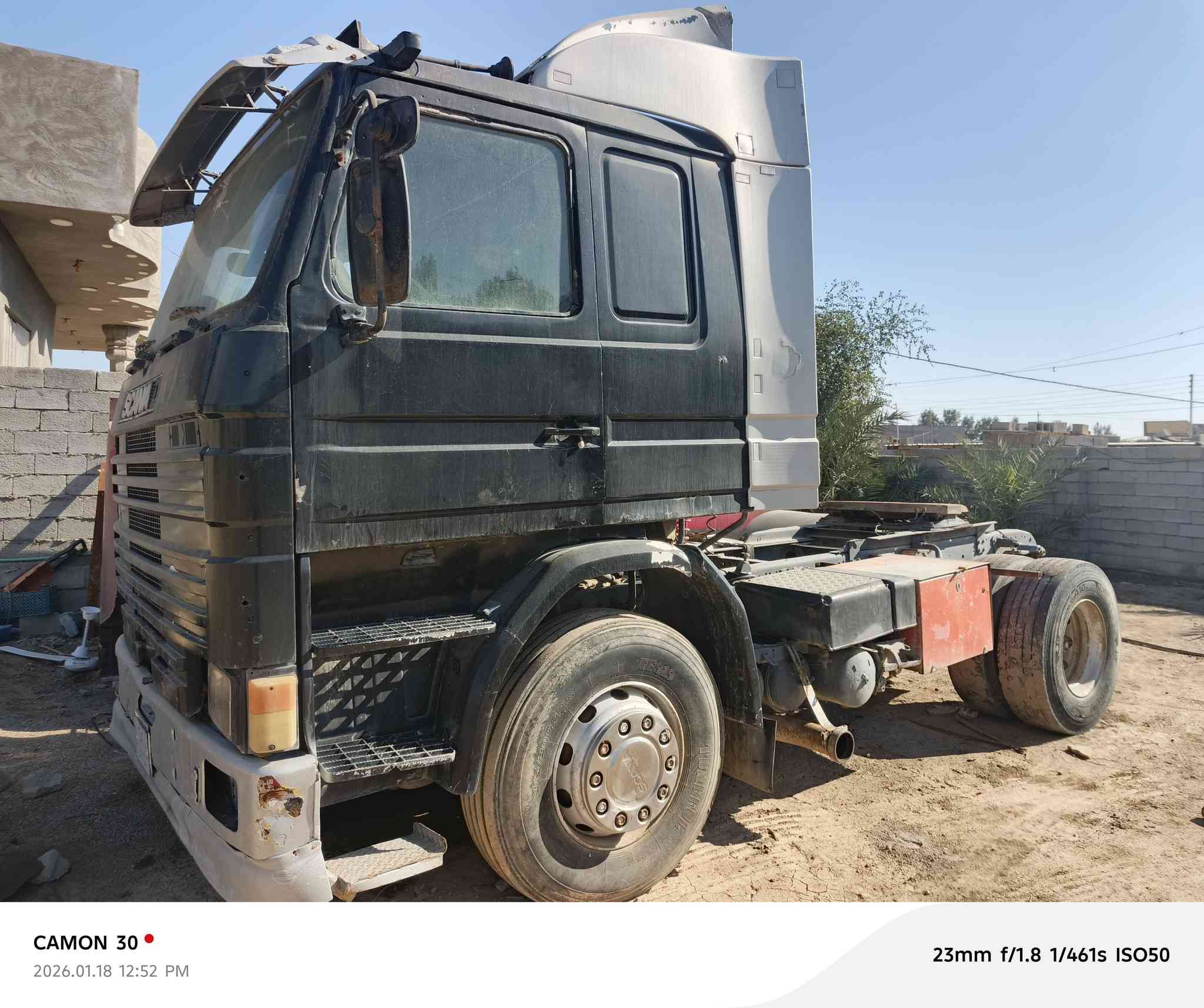 السلام عليكم
اسكانيا للبيع موديل 96 رقم ديالى مشروع وطني
محرك 112 كير 5×5 
الاستفسار ***********
السعر 75
