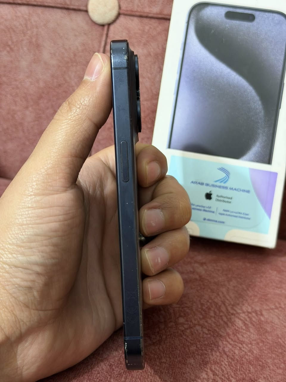 سلام عليكم
ايفون 15 برو فقططط برووو فقطط للبيع 
ذاكرة 256 
بطارية 81 
نظافة 75‎%‎ 
مكاني بغداد 
للأستفسار *********** 
السعر 775 قفل
