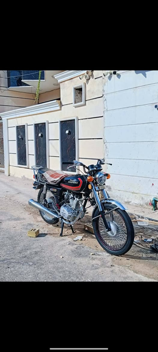 سلام عليكم نامه برو موديل 22 اوراق اصولي اصووولي مبدل بيها بس ولفات 650 وبيها مجال *********** موجود خاص سده الهنديه
