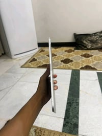 عرضت للبيع آي باد برو في حالة ممتازة. الجهاز نظيف وخالي من أي خدوش. ال...
