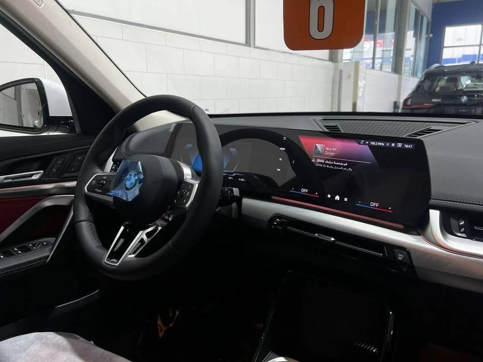 بي ام دبليو BMW iX1 موديل 2026 كهربائية بالكامل 🔥
فئة eDrive25L  زيرو 
قوة 204 حصان دفع أمامي محرك 
واحد عزم 250 نيوتن 

💎 ســعــر ✅ ::  الــرد تلقائي 📮

تسارع 0 إلى 100 خلال 8.6 ثانية 
سرعة قصوى 170 كم بالساعة 
مدى يصل إلى 510 كم بطارية 66.45 كيلوواط 
شحن سريع حوالي نصف ساعة 
وشحن عادي قرابة 10 ساعات 
وزن 1948 كغم

رقم التواصل ؛-:-:
***********
*********** واتساب
