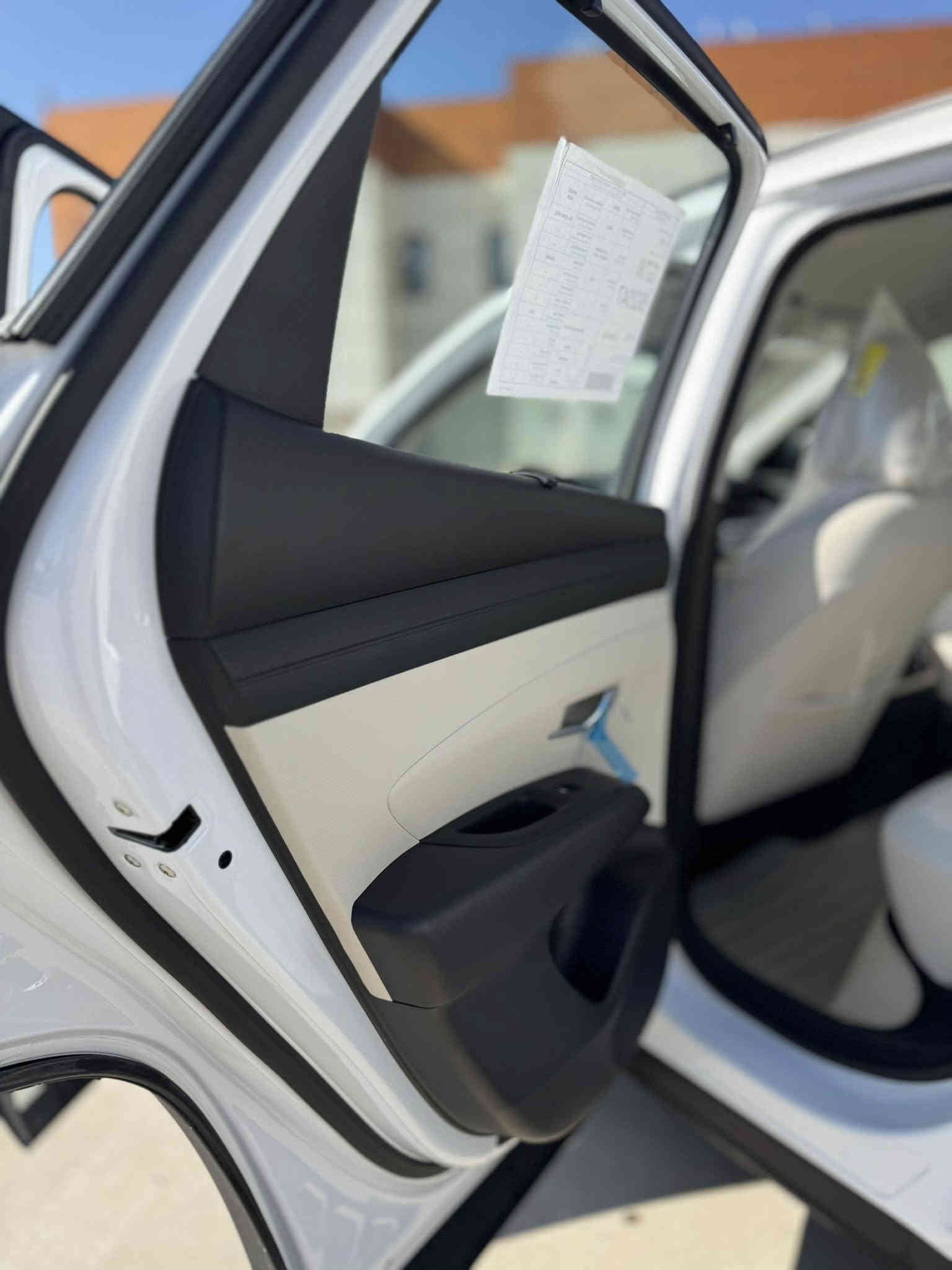 السلام عليكم

هونداي توكسان 2025 
وكالة خليجية 

تحت ضمان
بعده زيرو 

مكفولة كفالة عامة حتى من الشخط ...

ماشية 675 كيلو فقطططط

فول عدى السلايد

دبل بصمة 2
كراسي كهرباء 
كشنات جلد
داخل ابيض
شاشة ديجتال
شاحن وايرليس
عدسات امامي
ليد امامي خلفي 
اضائة داخلية ليد
دخول ذكي
ترحيب 
مود درايف
سايد بريك بصمة
مانع انحدار 
مري تعتيم ذاتي
حساس امامي
حساس خلفي
رادار جانبي
مري شفط

الخ من تفاصيل

السعر 245 ورقة بي مجال جدا بسيط
علما سيارة مرقم بغداد

العنوان بغداد البياع
***********
