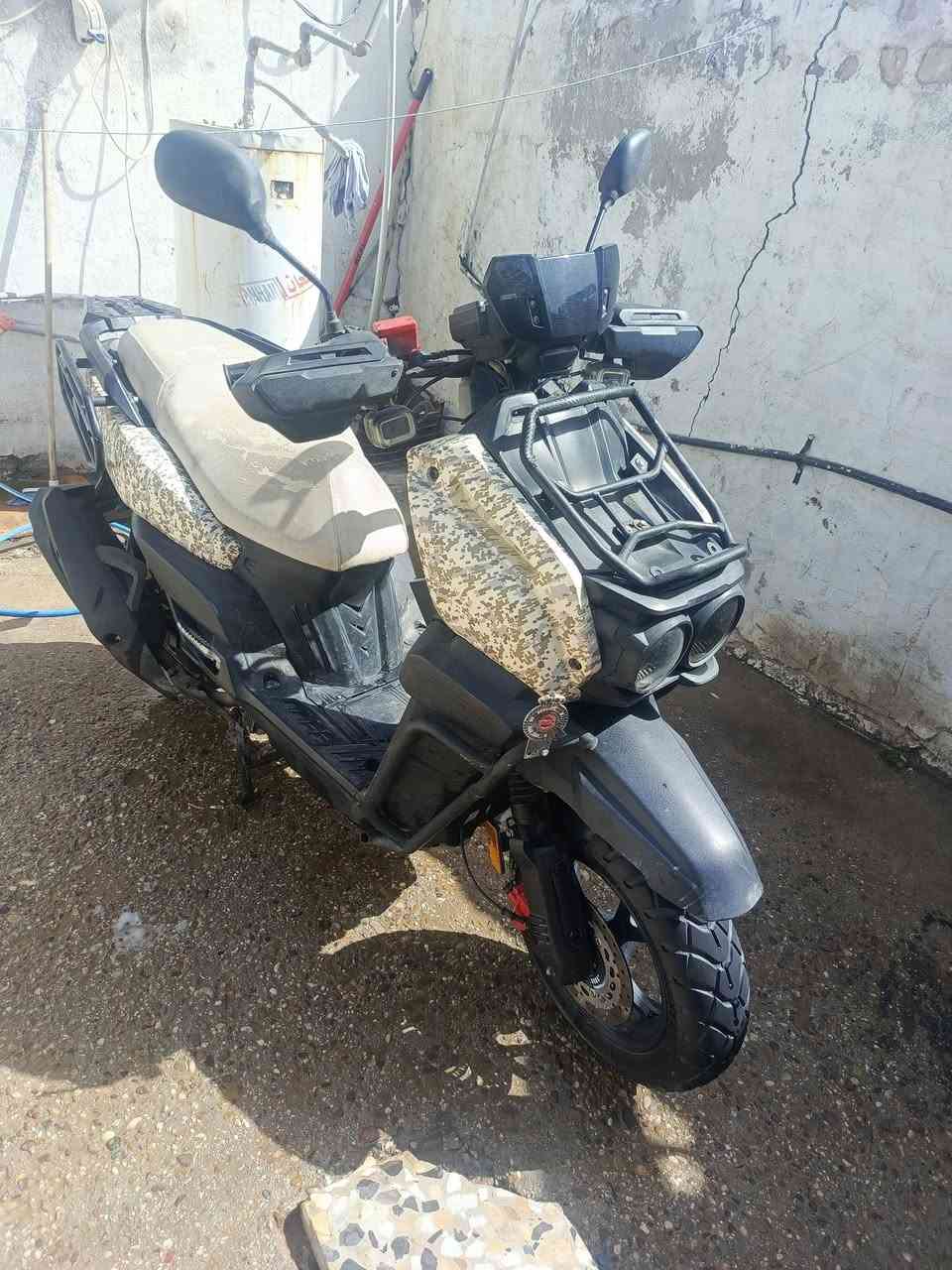 سلام عليكم دراجة همر للبيع في الحلة اخت الجديده كل نقص ماكو
الاستفسار عن طريق الرقم 
‏‪***********‬‏
