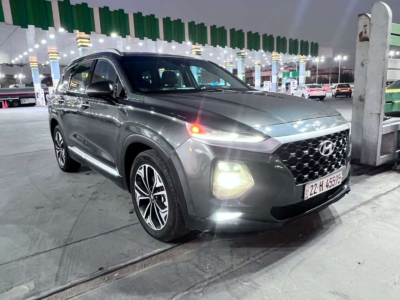 سلام عليكم سنتافي وادر امريكي موديل 2019 (((((السعر148)))))حادثه الجاملغ الايسره الإمامي والباب السايق دواخل مكفوله السياره فول 1/1 خمس. كامرات/رادار امامي وخلفي/توقيف ذاتي/سايد بريك كهربائي/ كامرات في المرايه/حساس امامي وخلفي/ عداد في الجامه الاماميه/بصمه/بصمة أبواب/صندوق كهرباء/ بنراما /كشنات جلد +تدفئه تبريد+كهرباء/تشغيل عن بعد/ في ايبي السياره لمتدد/ مكفوله ماعده قطعتين حادثه والباقي مكفول لغود شواصي كفاله حوض كفاله/محرك كير كفاله 2400 محرك /خير من الله السياره مابيه اي نقص //العنوان بغداد الحبيبيه 
اللاستفسار ***********
