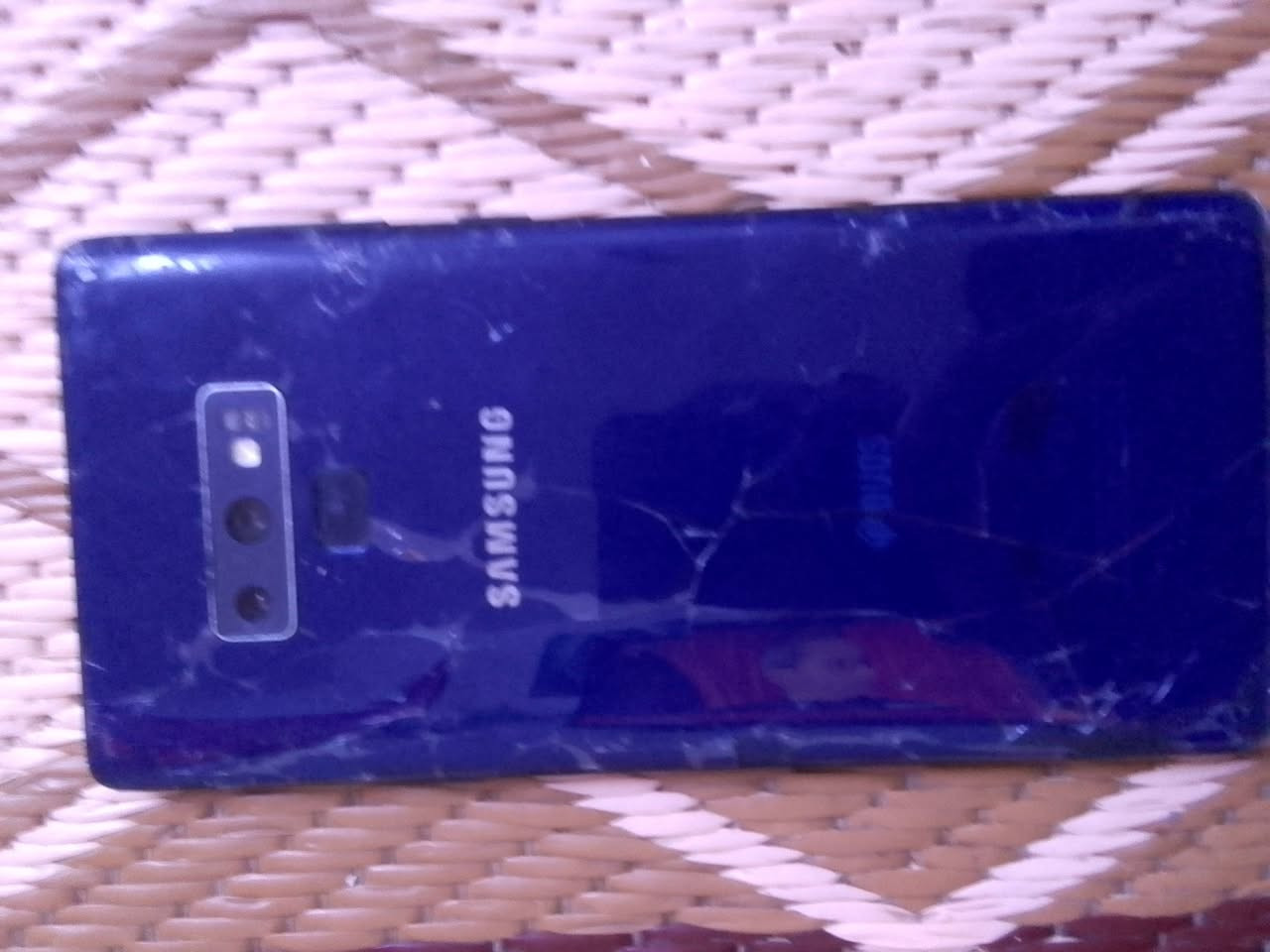 سلام عليكم جهاز نوت 9سيم كارت ميشتغل بي فطورر بسيطه ذاكره 128تكنيك تواصل الاجتماعي بوبجي صوت كامره كله قول بيع مستعجل يشحن تايب سئ قفل ب40مكاني الحسينيه سكلات ***********
