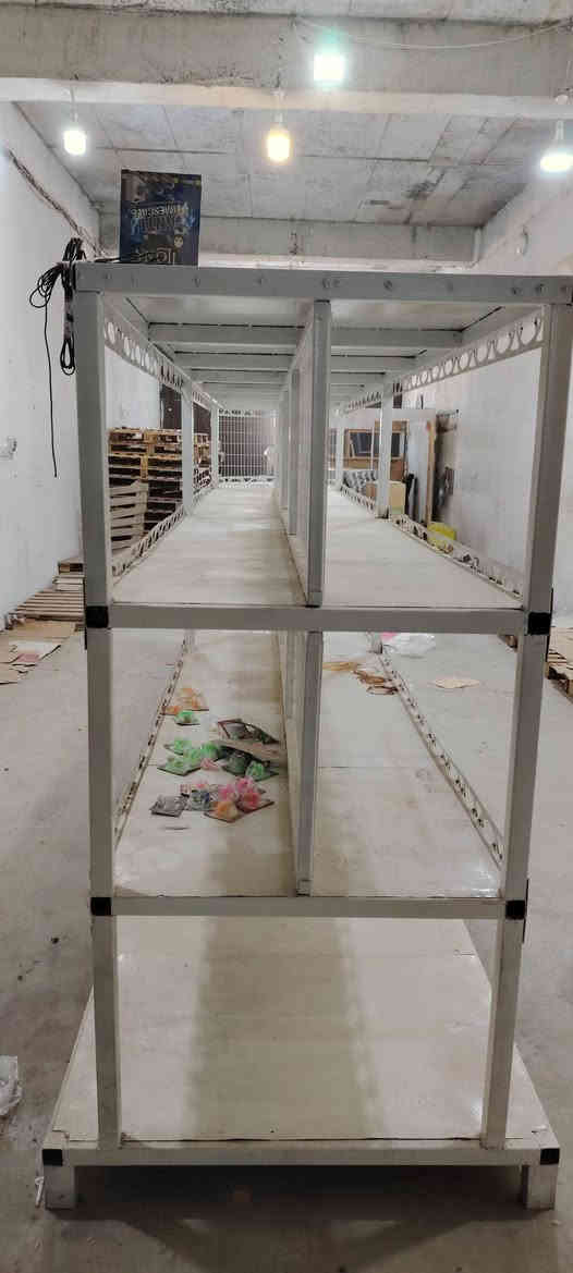 سلام عليكم ورحمة
رف من حديد شكل تركي طول ٤٨٠ و عرض جوه متر ١٠٣ سنتم و ثلاثة طوابق ٨٠ سنتم للبيع موقع كركوك شي جميل للمحل كبير سعر على خاص رقم
*********** عمل شعبي
