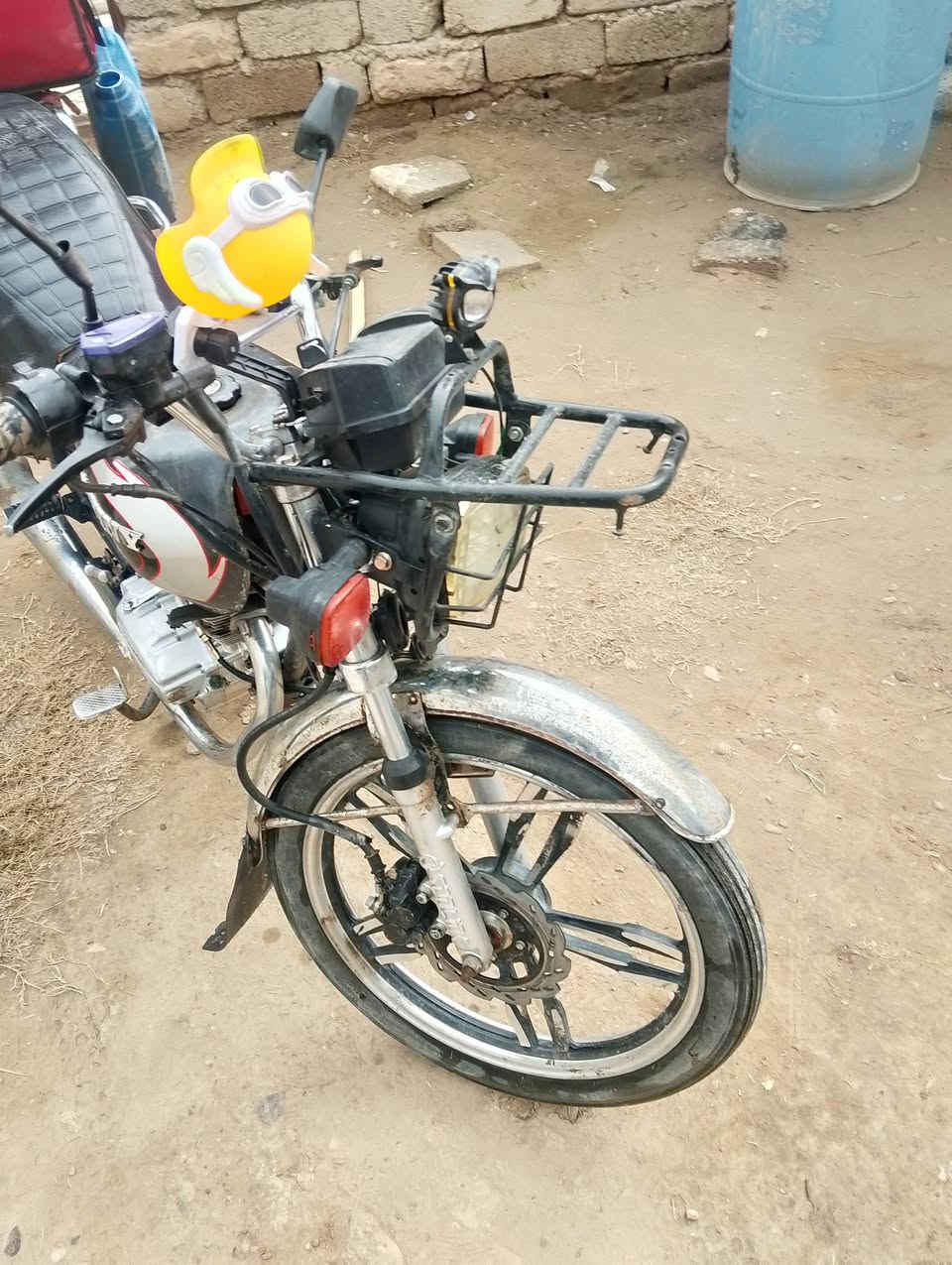 سلام عليكم
موطور سيفان،، بيع 

22

بيجي ناحيت حجاج 

350  بي مجال 

***********
