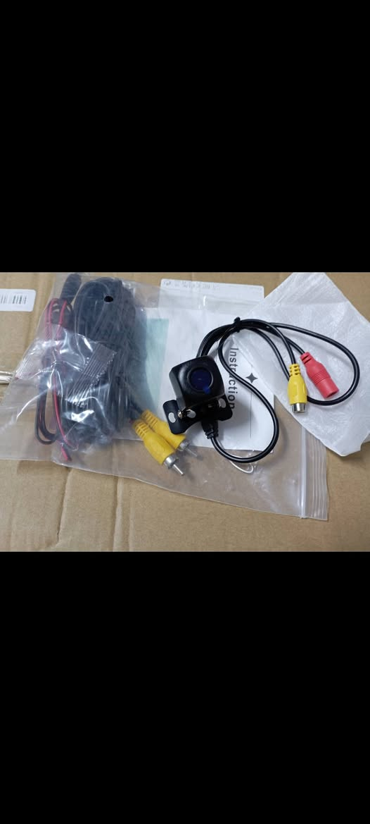 السلام عليكم..شاشة تيكوان من 12الى18. كامرة خلفية .جي بي اس..مع كافة ملحقاتها..واتساب.***********.يوجد توصيل..السعر 70 الف
