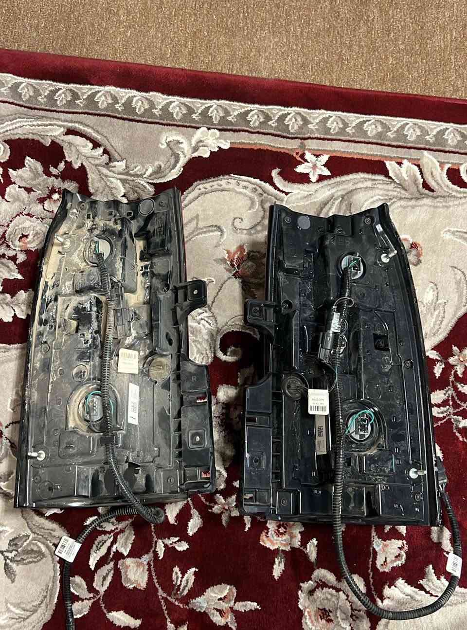 زوج بك لايت تاهو للبيع العنوان بصرة يوجدتوصيل ملاحظة أنا مو ابو محل طلعن عندي وي غراض مال سفان *********** شكرا لادارةالكروب
