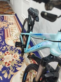 بايسكل للبيع حجم 26 البايسكل كامل ما ناقصه شي دبلات شغاله بريك جديد وك...