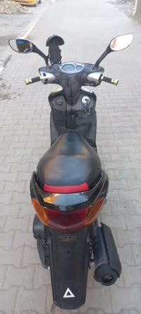 سكنس نثيه نضيفه  110 للبيع اوراق مكاتبه موجوده نضافه خير من الله شوفت ...