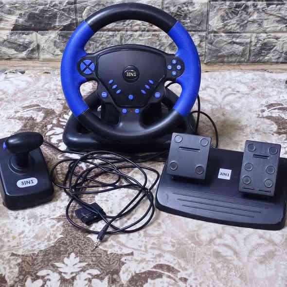 (اقرأ المكتوب)

ستيرن او مثل ما يسمونه (دركسون)
السعر ٢٥ الف و بي مجال
يشتغل على البلي٢ و ٣ و الpc
نقص التحويله الي تحول من البلي ٢ لل٣
الجهاز شغال كامل ، فقط دواسة البريك مرات تشتغل مرات لا ، تكدر تدوسها من الستيرن
+ كسر بالستيرن مثل ما موضح كدامكم
مكاني كربلاء حي المهندسين الزراعيين-قرب حي العامل 
متوفر توصيل لجميع المحافظات ٥ الاف ، يوصلك لباب البيت
*********** كربلاء
