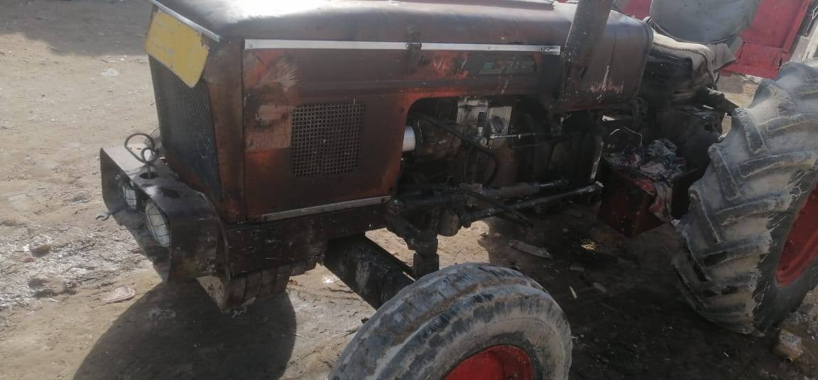 السلام عليكم عنتر للبيع رقم سنويه نجف تحويل ثانيوم مكان نجف محرك ستندر هدروليك باور محتاجه بس جملغات كبار ***********
