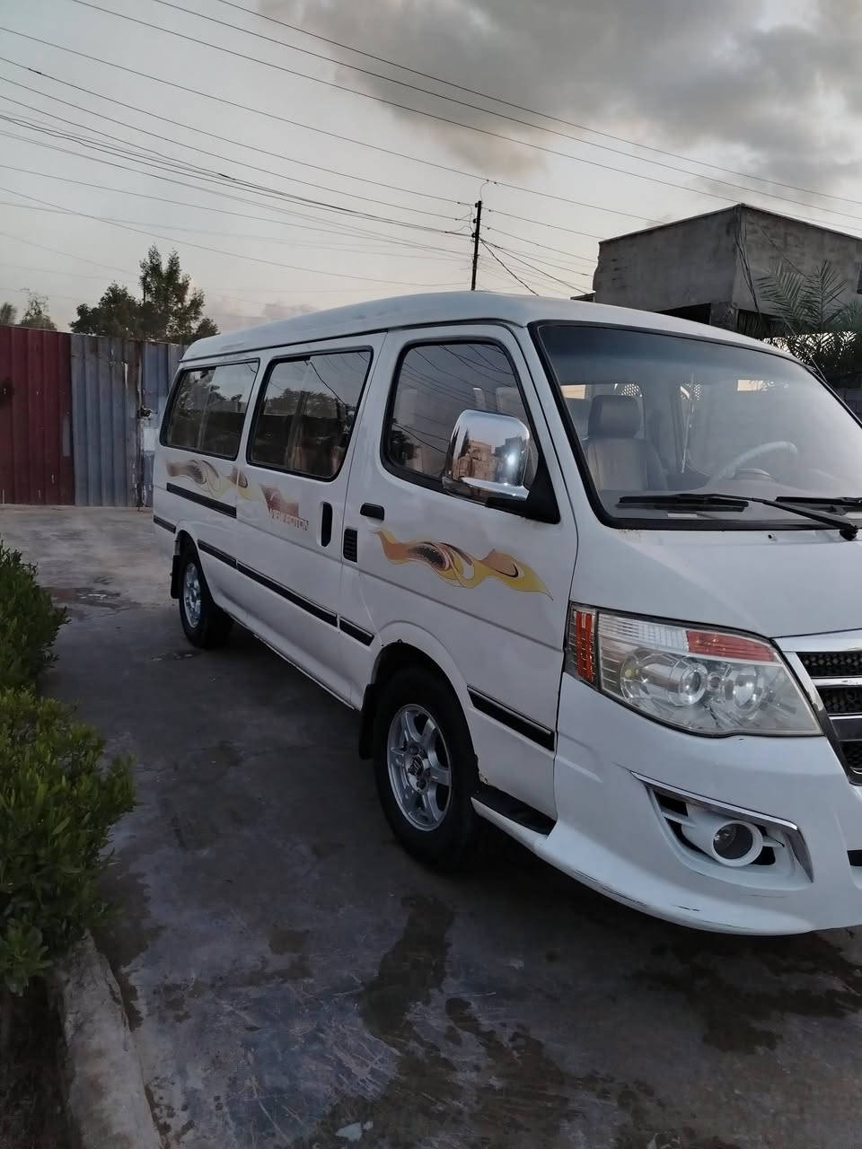 سلام عليكم فتون موريل ١٧ مكينة وكير وكسن مكفولات تخم تاير دوشمة جديدة مكفولة من صبغ رقم بغدادالنكليزي رقم الهاتف ***********مكان سيارة بغداد
