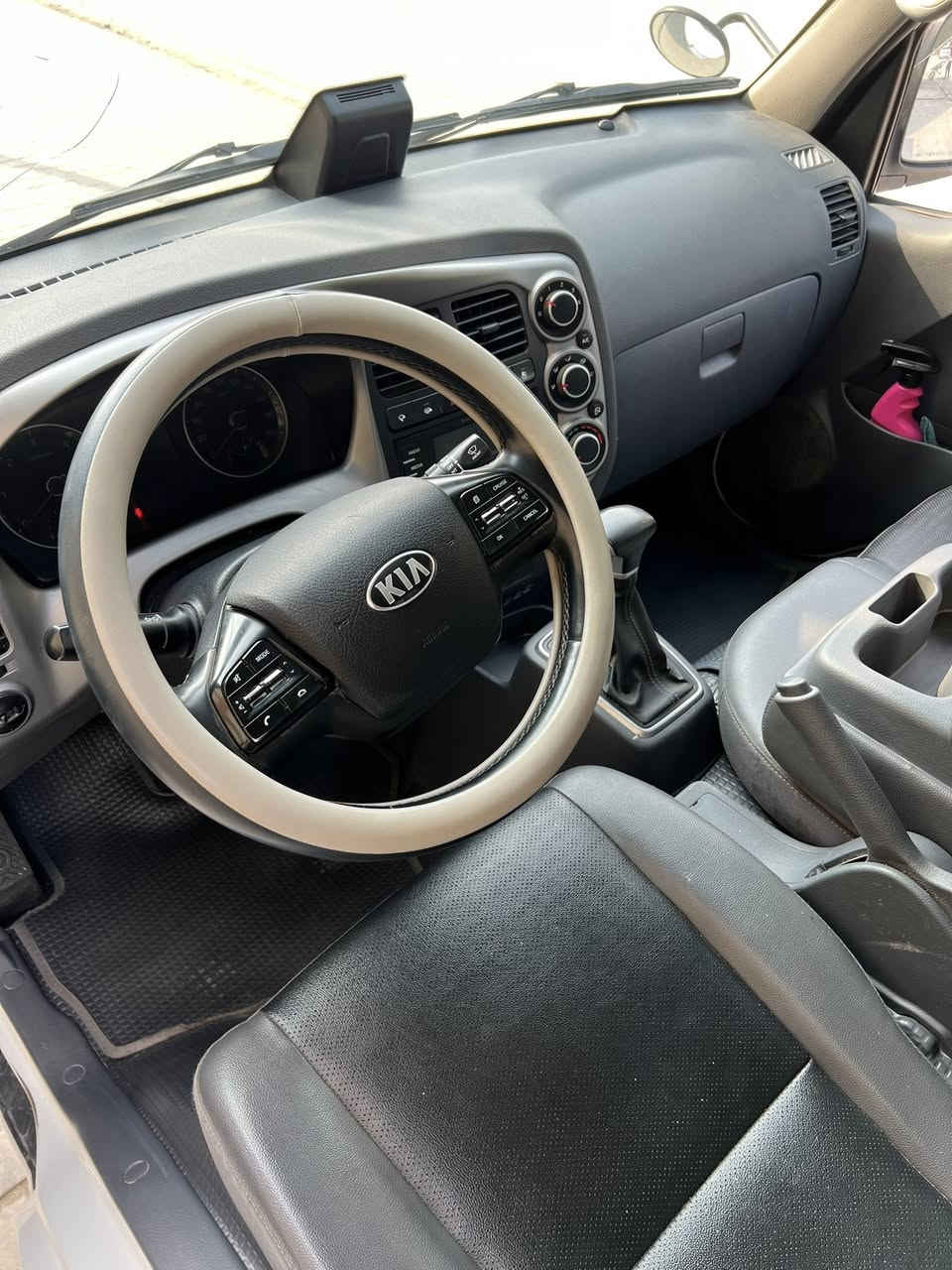 السلام عليكم 

كيا بنكو مسكر كاز 2022
اوتماتيك 

فول مواصفات رادار اشاره ب الامرايه تدفئه تبريد 

كفاله من الضربه والصبغ والتبديل 
البنيد مقسم فقط 
مكينه وكير كفاله 

ماشيه 71 الف
السعر 185

تحويل ثاني يوم 
مكاني البصره ***********
