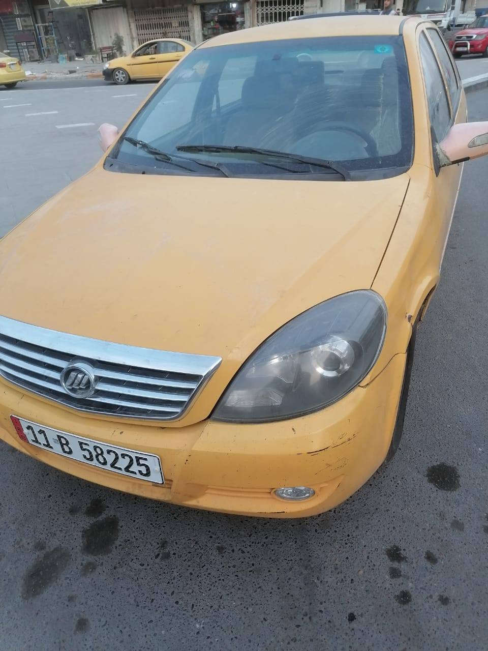 السلام عليكم سياره للبيع ليفان 520موديل السنويه الي 30 السياره جهزه من كلهن كير ومحرك وكهربايات على وضع الشركة غرفه جديد تخم تايرات حداديه صدر وأخير كله جديد مكان السياره بغداد السعر 30 بيهه مجال   تحويل ثاني يوم لاستفسار تتصل عليه هذا ***********
