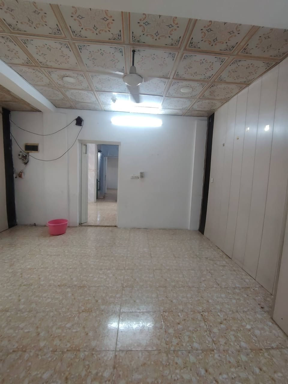 شقه الإيجار
شارع سبعه نيسان بهرز 
الاستفسار الاتصال على الرقم ***********
