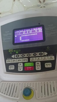 جهاز جري 🏃💨💨 ايطالي وزن ثقيل بي جبلي عدد السرع ١٨ بي قياس نبضات القلب ...