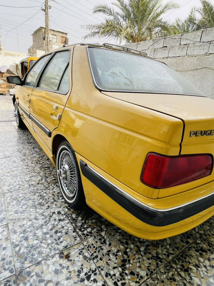 السلام عليكم بـيـجـو بارص 2015 السياره كفاله عامه بس هلالات فقط السياره جاهزه للاخير مدوشمه ارضيه وتنتة تخم تاير جديد تخم وياله جديد السياره صدرهة مال زيرو ترايهة يخبل مال جناي مكينه وكير كفاله جاهزه السياره ربـع مذب عليهة رقم بغداد مكاني بغداد (السعر 53 ) وبيهة مجال قليل الموشراي لا يتصل وكلشي موجود بل سوك للتواصل *********** مامتواجد علفيس
