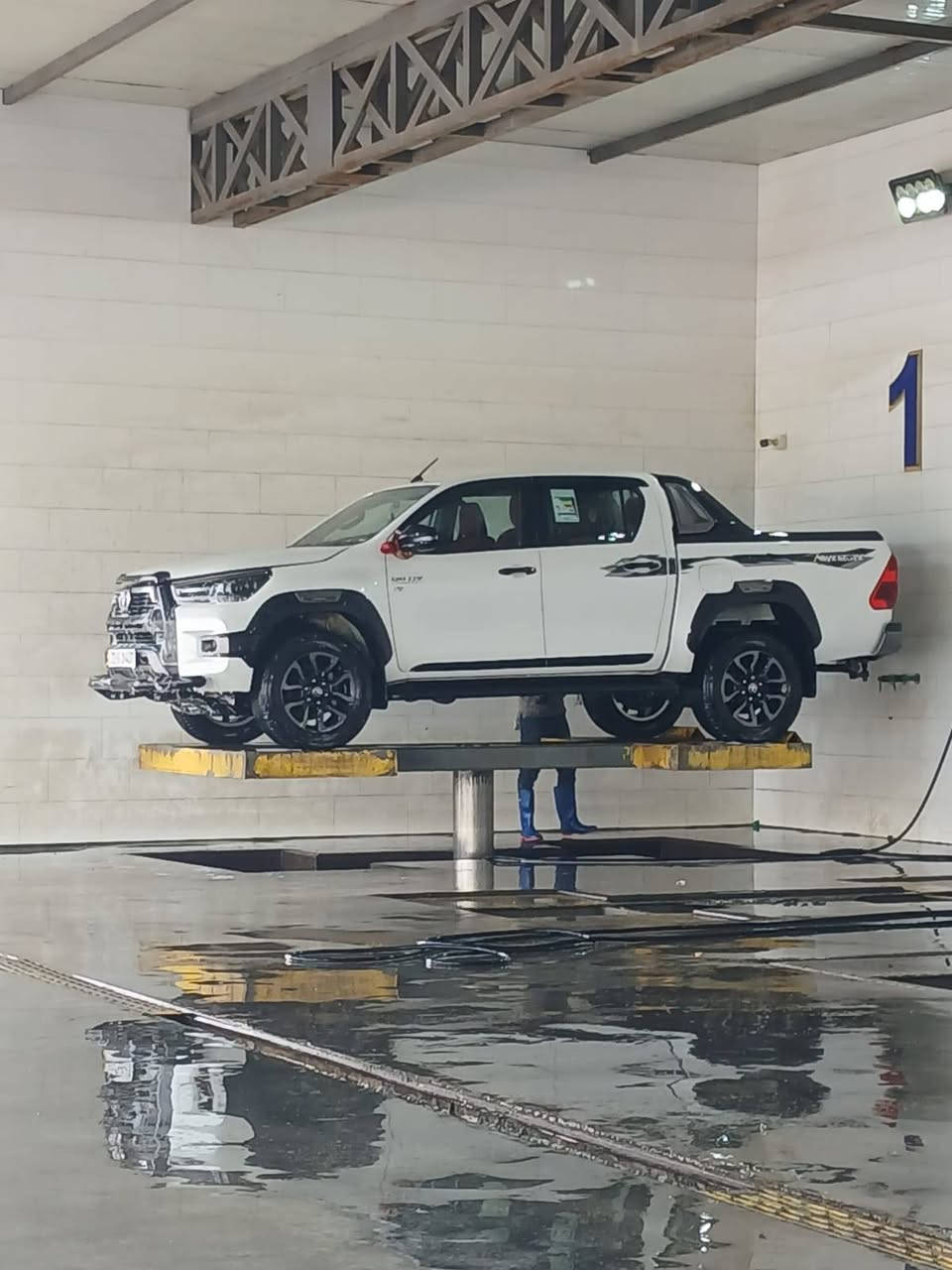 فنجر موديل ٢٠٢٤ رقم شمالي كويتي مكفوله كفاله عامه حته من شخط ماشيه ٦٧ الف حقيقي تايرات شركه جواهه سعرهه ٤١٥ وبيهه مجال حك الجيه رقم الهاتف ***********
