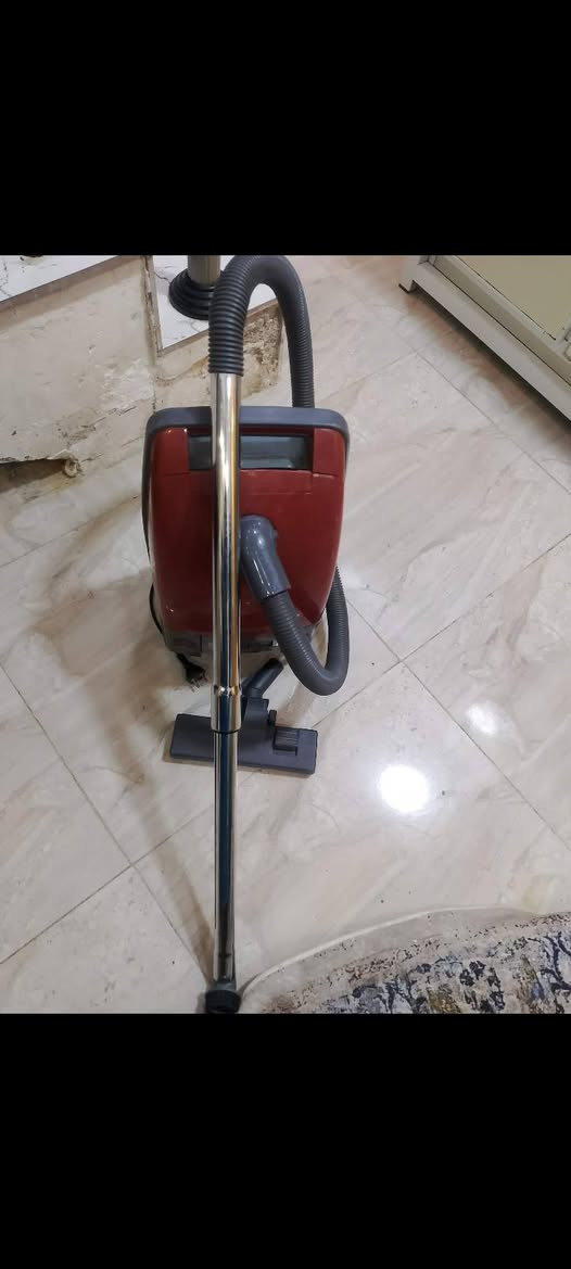 سنك تسكام ٧٠ اخو جديد المنيوم مبطن حتة داخل 
براد حديث ب٥٠
كنفيرة شغالة ب٥٠ خطيب زراعي قرب جسر دولعي مكنسى ٥٠


**إذا كنت صاحب هذا الإعلان وتريد حذفه لأي سبب، رجاءا أرسل رسالة إلى الدعم الفني**