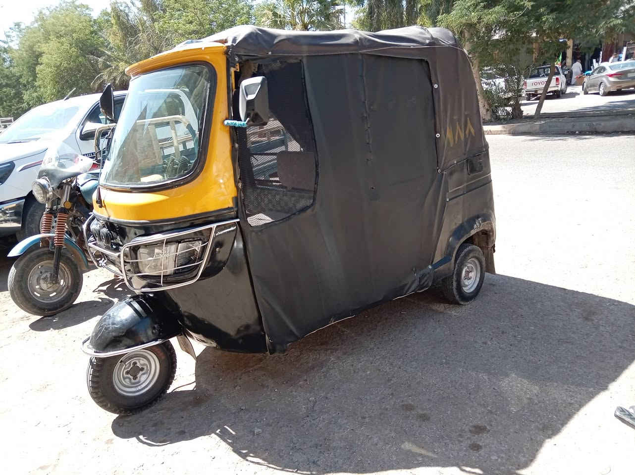 سلام عليكم تكتك Tvs للبيع موديل ١٧ أوراق مكان واسط العزيزية الاستفسار على رقم ***********
