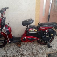 دراجه شحن 5بطاريات نضيفه للبيع ب250وبيهاه مجال 07863481611