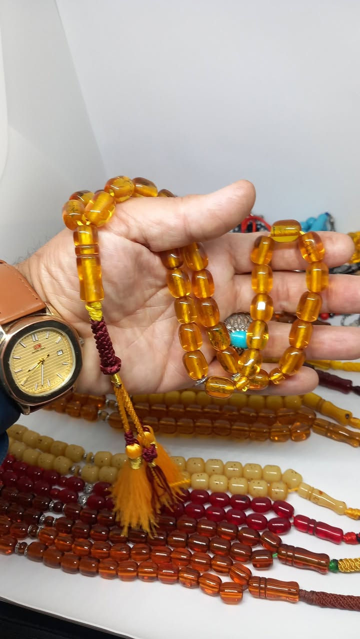 سلام عليكم
الى كل الاعضاء المحترمين سندلوس المانيه قديمه خراطه النجف بيت عنوز عطاب فول نظافه واحد على واحد االون ذهب الرجال اصفر  الوزن ٥٠ غرام الحجم ١٣اونص على ١١ السعر عام. ١٢٥ الف عراقي للاستفسار موجود خاص اوالاتصال على الرقم ***********يوجد وتساب لعيون عشاق المسكي القديم القديم القديم النوادر
