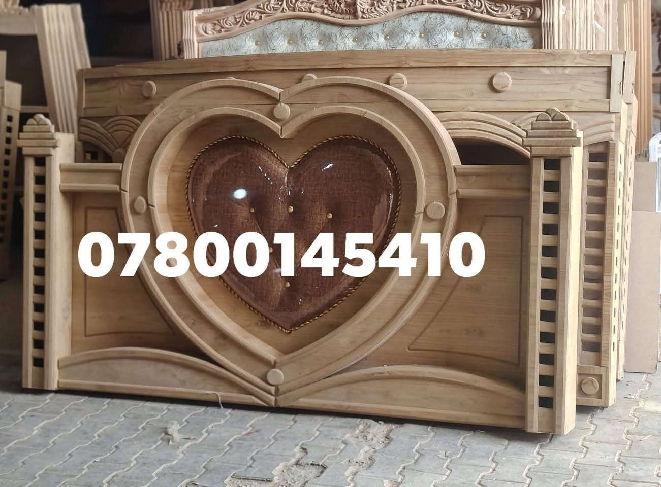 معمل ومعرض الراقي
النجف الاشرف حي الحرفيين *********** متوفر جملة مفرد
