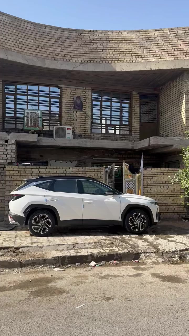 السلام عليكم
الدار البيع المساحه 150
الموقع  خلف جامع المصطفى
سعر 280
***********
