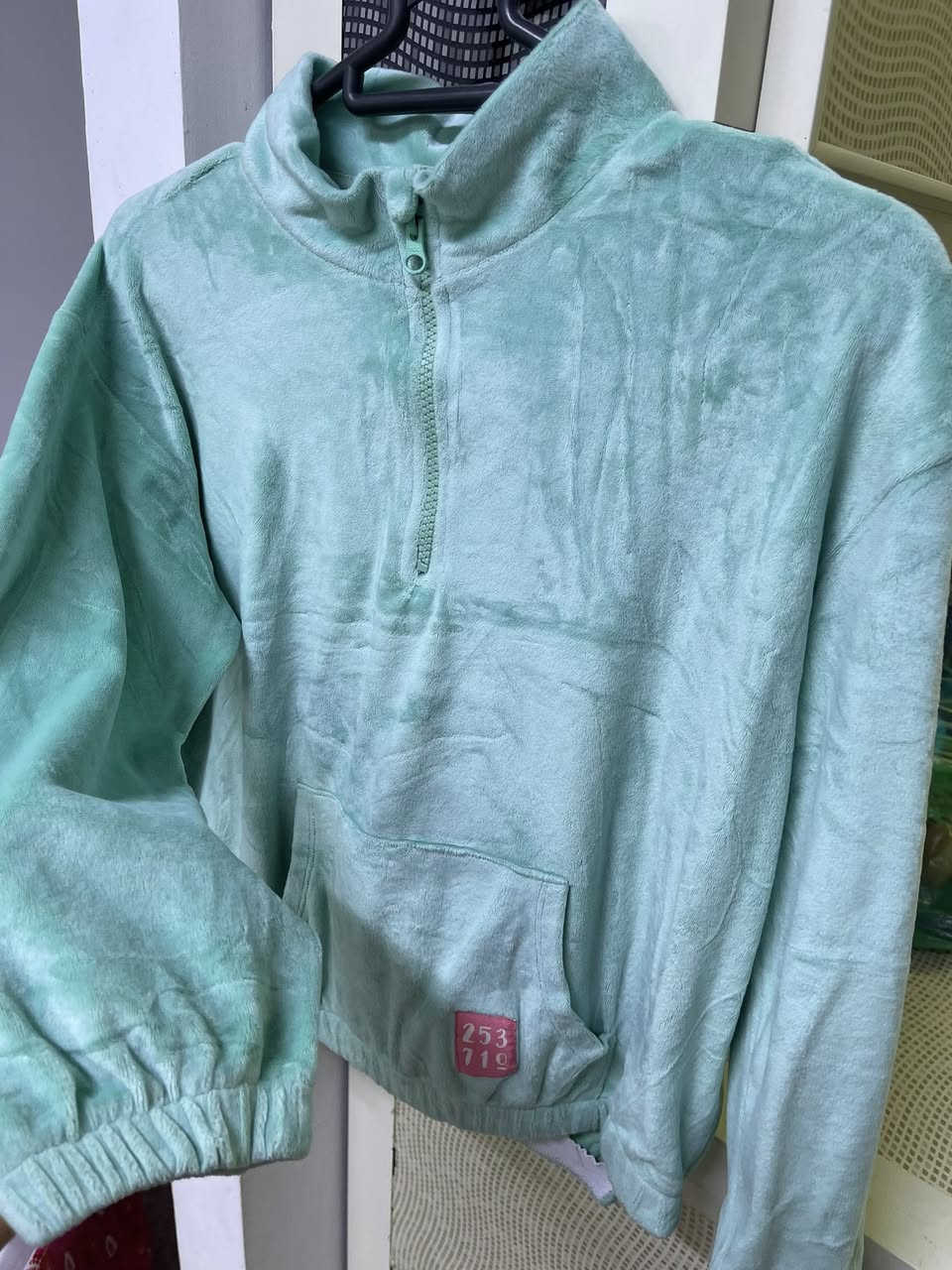 بهاري اغلبه ماركه lc غير مستخدم 
سعر القطعه ٣


**إذا كنت صاحب هذا الإعلان وتريد حذفه لأي سبب، رجاءا أرسل رسالة إلى الدعم الفني**