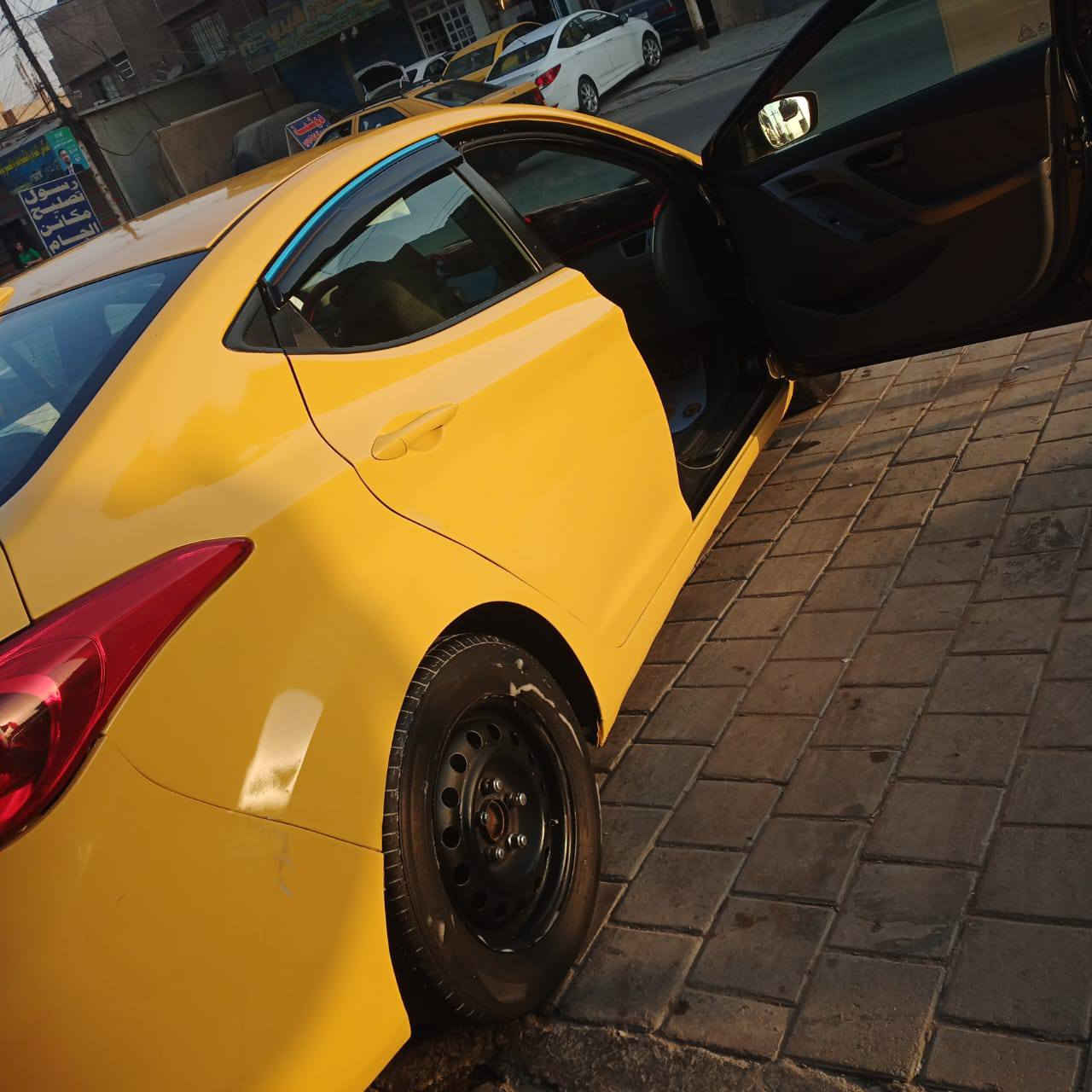 سلام عليكم النتره البيع موديل 2011 سياره اليبل وحد امريكيه بيه بس جملغ المامي ومصلح بيه بدايت الغد مال جملغ تصليح فقط بسمي تحويل ثاني يوم مصفره هيه غرامه مكان سياره بغداد جديده النعريه *********** السعر 87
