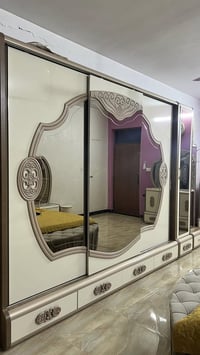 غرفة • سليمة • بيها مجال