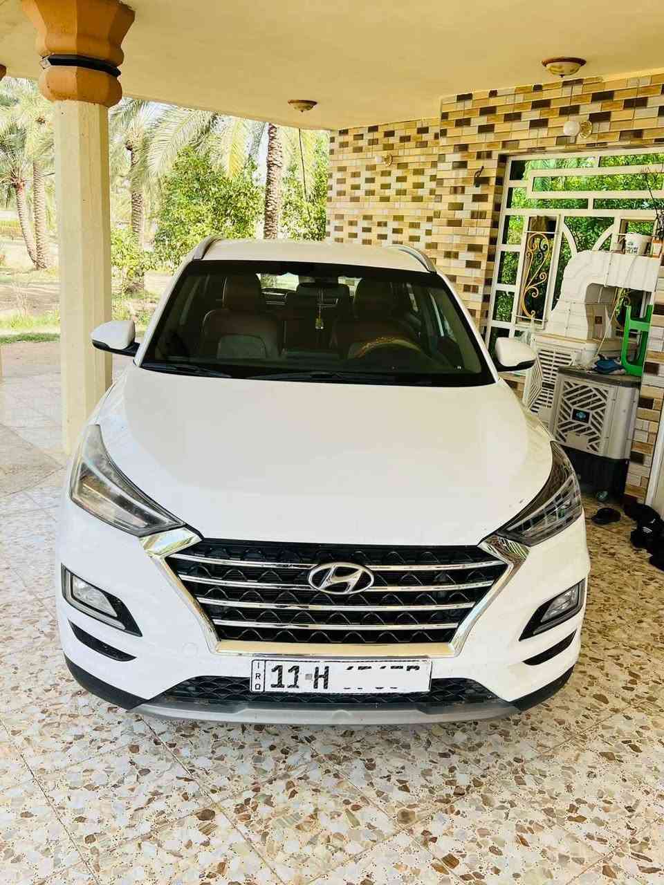 للبيع او مراوس حسب القناعة
توسان  2020 خليجي شركة الگاصد 
بيها مكانين بارد بسيطات كلش
 رقم بغداد الجديد باسمي هزه وسنويه  جديده مواصفات حلوه
دبل بصمه 
شحن وايرلس
مري شفط
لايت 5عدسات
اناره ترحيب 
تبريد قطعتين
كشافات 
مكاني بابل _ جبلة
السعر195$ 
للأستفسار اكثر *********** المحاويل, بابل
