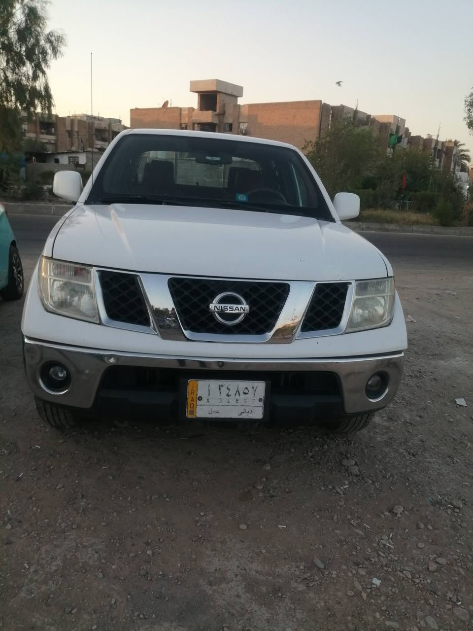 سلام عليكم نيسان نيفاره موديل 14 مكفلوه اوتوماتيك سعر 120مكاني ديالي بعقوبه التحرير ***********

