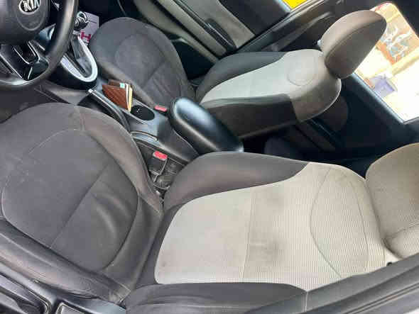 السلام عليكم
كيا صول 2016 وارد امريكي حادث مرفق بصور. وسونار هم  مرفق 
بدون ايرباك 
السعر 106
مكينه 1600 GDi
3انضمه قياده 
مانع تزحلق 
رقم بغداد دولي 
مكاني بغداد الاعضميه 
السياره جديده وخاليه من اي نقص***********
