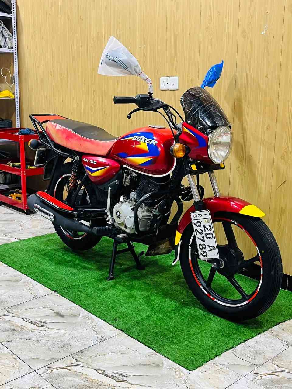 يا الله السلام عليكم ورحمة الله وبركاته
بوكسر موديل 2020دراجه كفاله مكينه مكفوله 
مرقمه رقم ديالى نكليزي تحويل ثاني يوم 
سعر ١٦٠٠وبيها مجال للشراي 
يتوفر بيع نقد وقسط على ماستر كارد الرافدين 
(موضف…..عسكري…..متقاعد)
عنواني ديالى بعقوبه بهرز معرض الأصدقاء 
***********اتصال وتساب  
ملاحضه غير متواجد خاص
