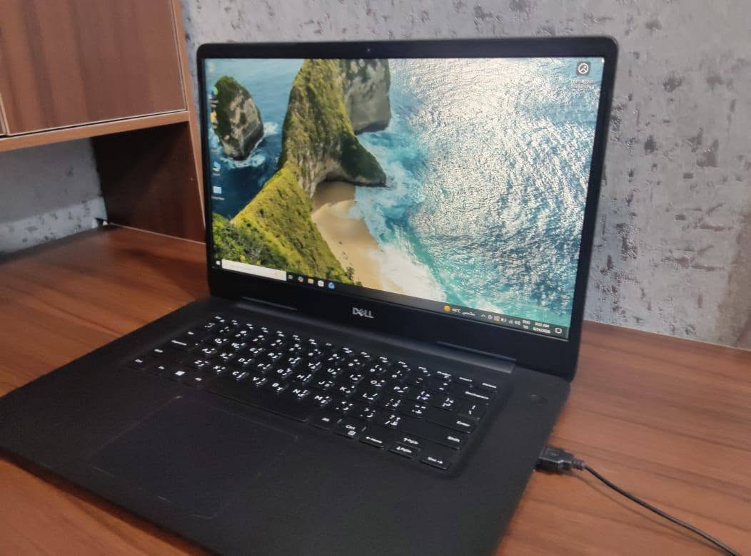 حاسبة dell للبيع مستخدم
معالج i7 g8

كرت شاشه داخلي 4 كيكا INTEL UHD

كرت شاشه خارجي Nvidia GeForce mx130 / 2g

رامات 8 قابلة للتطوير

الشاشة 60 hz
هارد 480 ssd

يجي ويها حساب ستيم مرتب 

كل هذا بسعر 270 وبي مجال بسيط

تواصل *********** واتس أو يوزر تلي ،@Ledrkom
