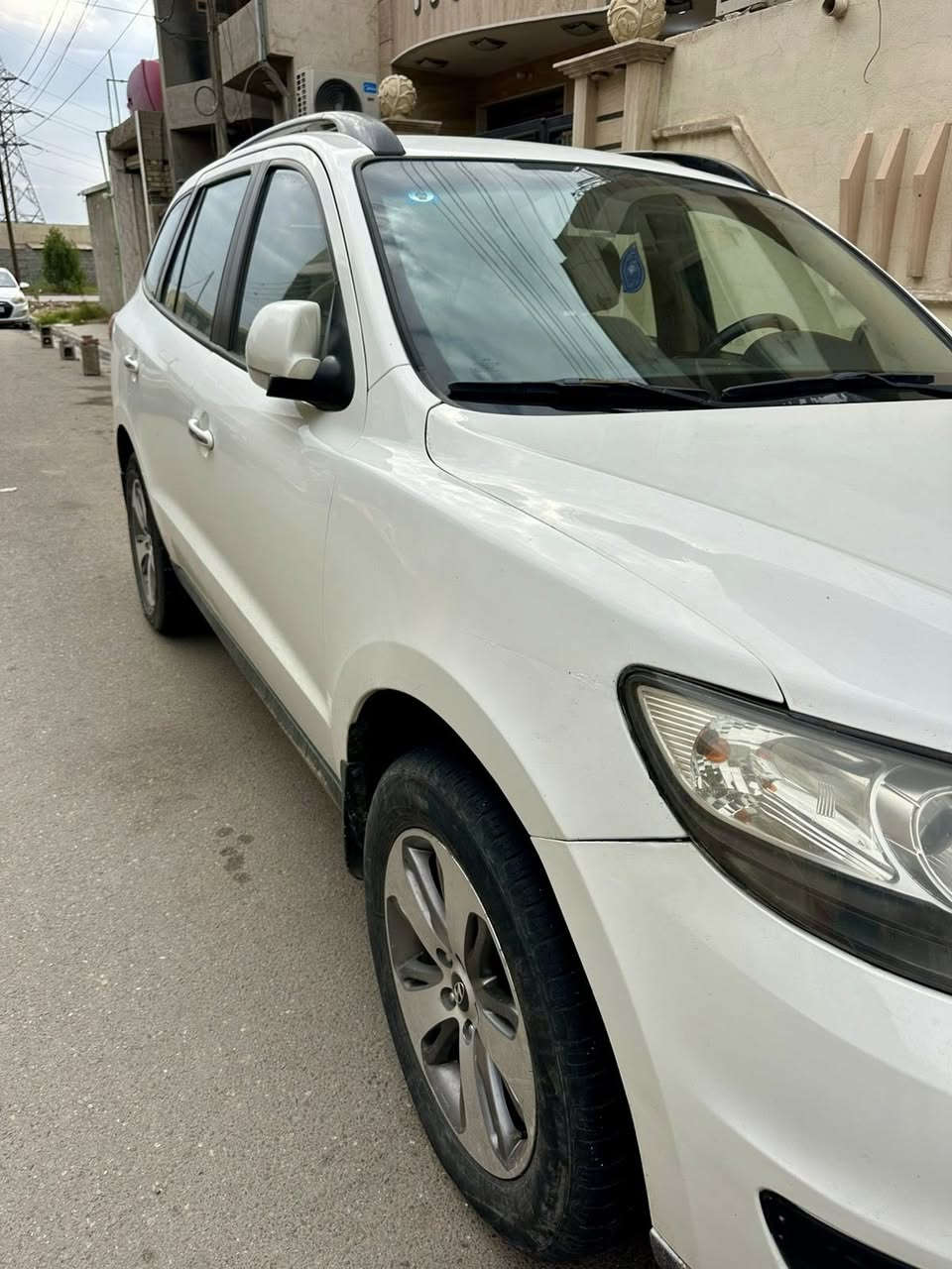 السلام عليكم سنتافي 2012 خليجي موصفات فتحة ٦ سلندر ٧ راكب ٣ قطع تبريد حساسات كامرة خلفية فور ويل رقم بغداد الجديد سنوية جديدة بسمي السيارة السعر 155 المكان بغداد رقمي ***********
