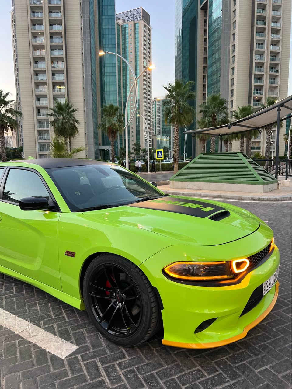 سلام عليكم 
Dodge charger Rt 2023
فول مواصفات بدون فتعة 
١ جاملغ صبغ بدون دواخل بدون ارباك 
امامي و خلفي كبس 
ماشي ٢٠ الف 
سيارة جديد بدون مصرف 
مكان اربيل 
سعر ٢٨٠ ورقة مجال 
واتساب *********** 
واتساب موجود أربيل, العراق

