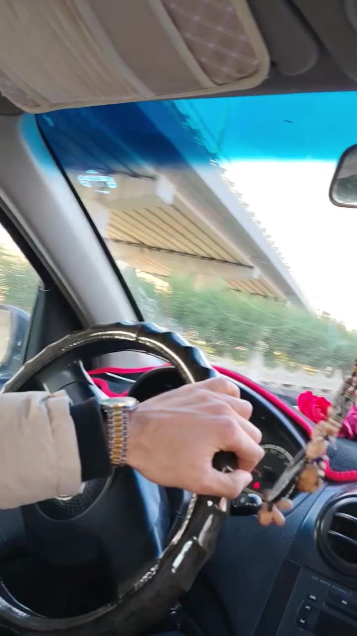 سلام عليكم. افيو للبيع او مراوس  ٢٠٠٧ بيها شبرين طخه على خفيف فقط وباقي مثل ما واضح بل صوره لا دعم ولا ناقصها اي برغي سعرها ٦٠ وبي مجال


**إذا كنت صاحب هذا الإعلان وتريد حذفه لأي سبب، رجاءا أرسل رسالة إلى الدعم الفني**