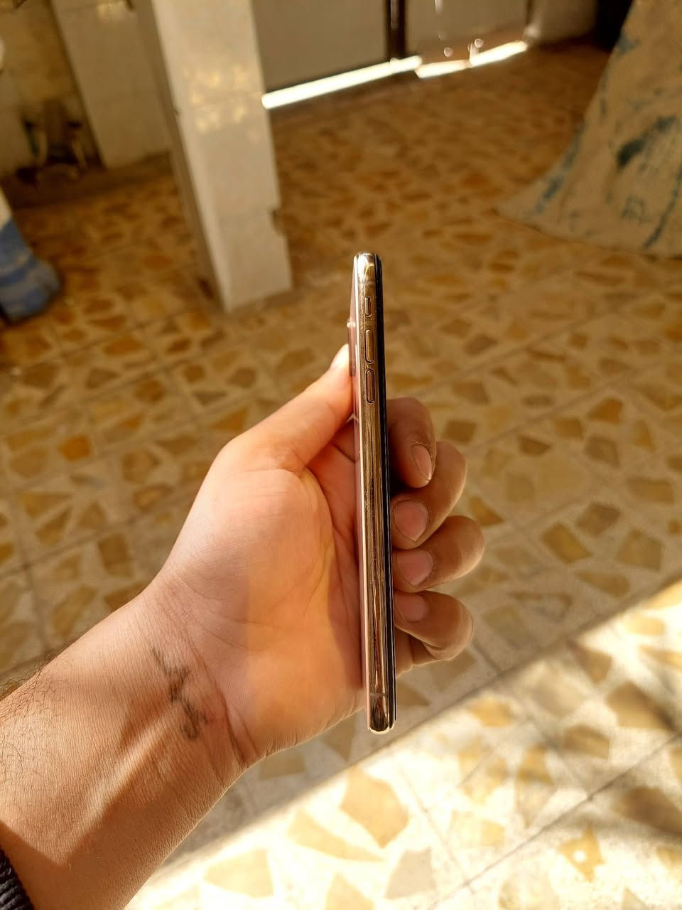 سلام عليكم للبيع ايفون اكس ماكس ذاكره ٢٥٦ جهاز مكفول مبدل فقط بطاريه جهاز نضيف كلش مال جناي لا تعليك ولا حماوه ولا شي مكفول رايده ب٢٢٥ وبي مجال قليل للشراي مكاني نجف حي ميسان وهاذه رقمي ***********
