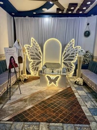 كوشات ومسكات وبوكيهات تجنن✨💐 🌼🔥 كل انواع والوان الورد متوفرة  💕 للطلب ...