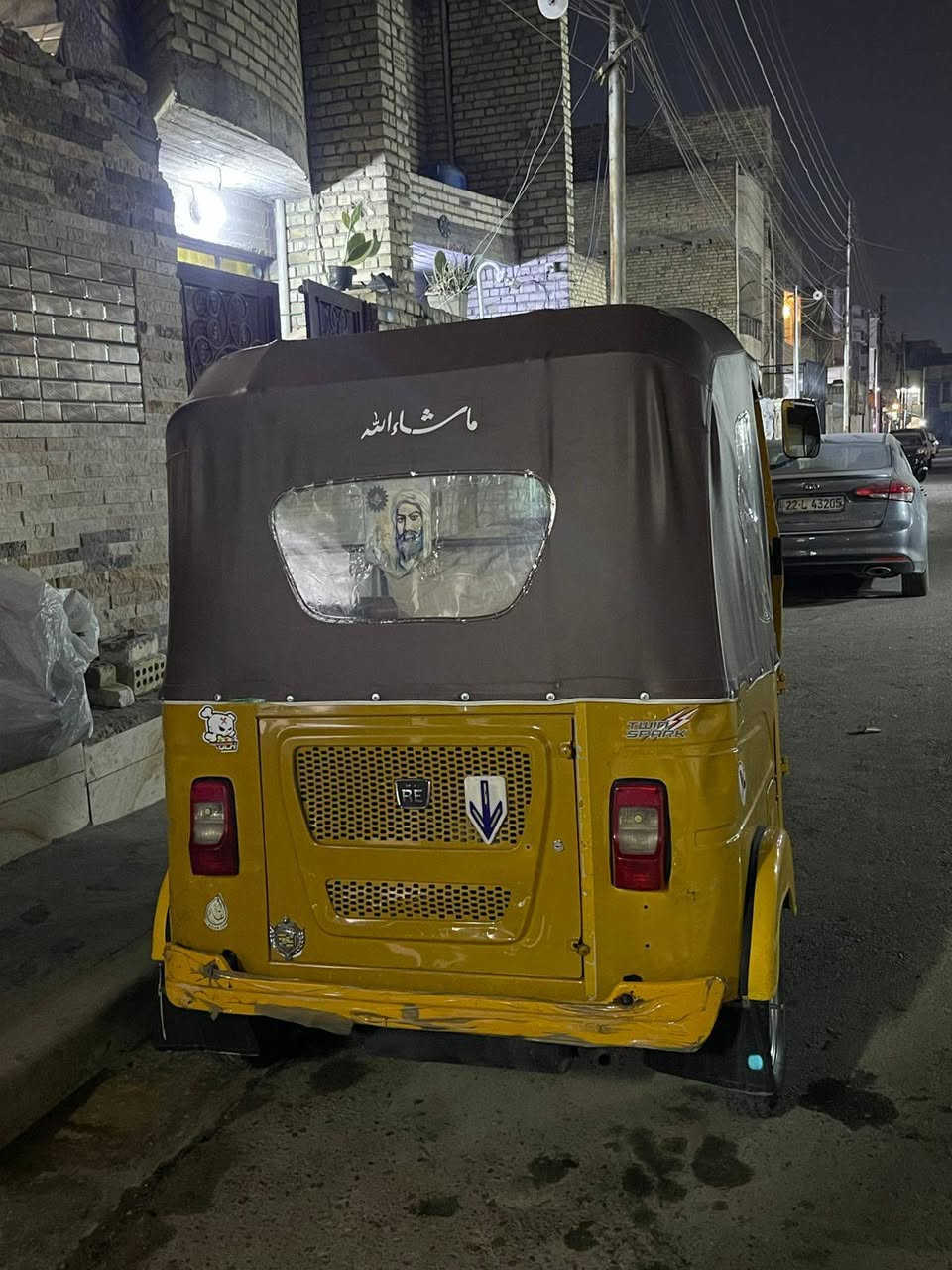 سلام عليكم تكتك 2021صفره كفاله من الصبغ والمعجون بيه بارد قليل وه البكلايت موضح بل صوره رقم بغداد سنويه السعر 6800وبيه مجال قليل مكاني بغداد حس اور ***********
