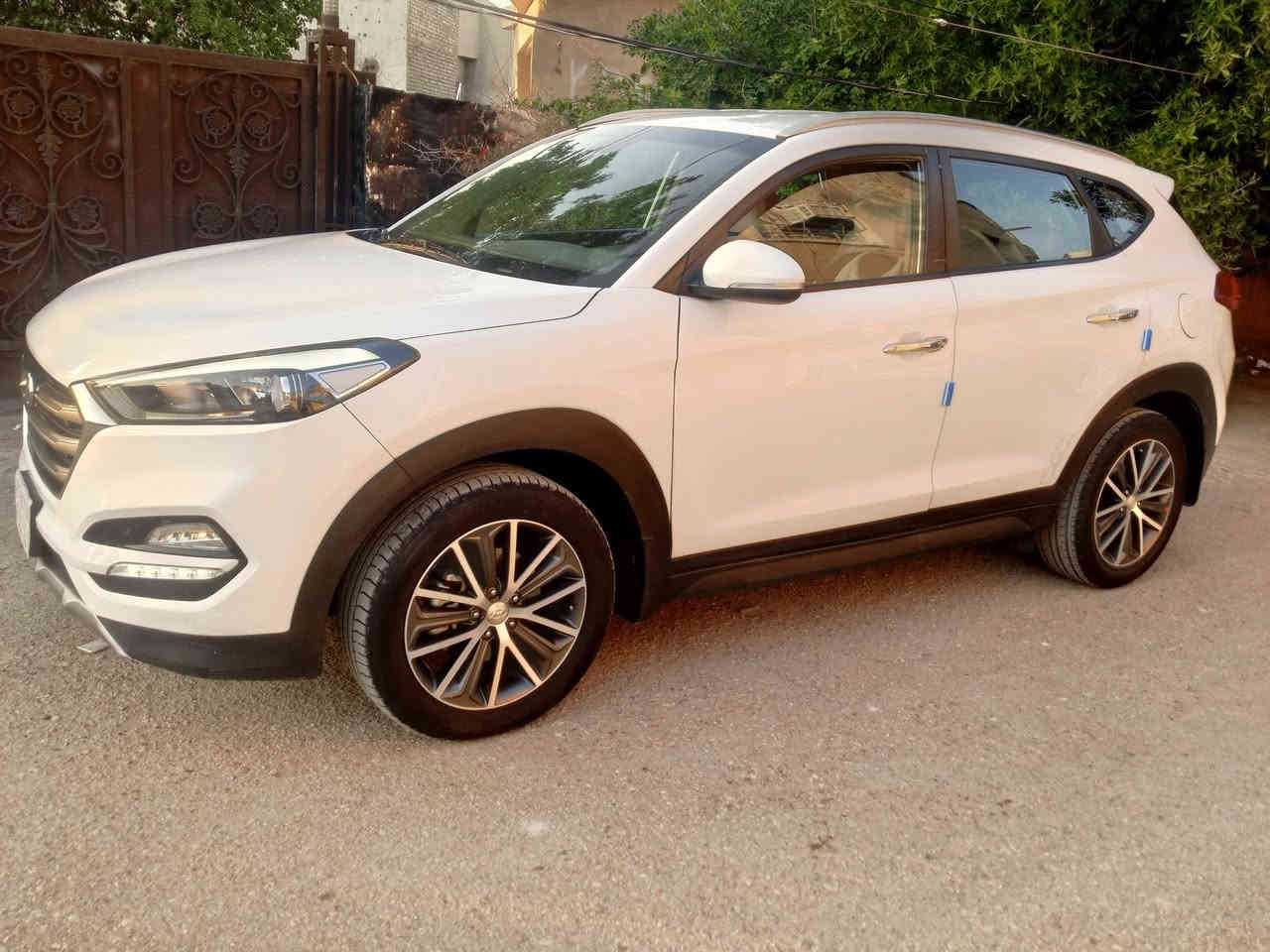 بيع توسان موديل 2017
خليجي مكينه 2000دوش
كير مكينه صدر تخم تاير
كله تمام كير مكينه بلادي
سياره جاهزه شرط التحويل
بيه قطه ونص صبغ بدون دواخل
رايدهه 155وبيه مجال بصيط
مكاني الأعظمية الإتصال ***********
