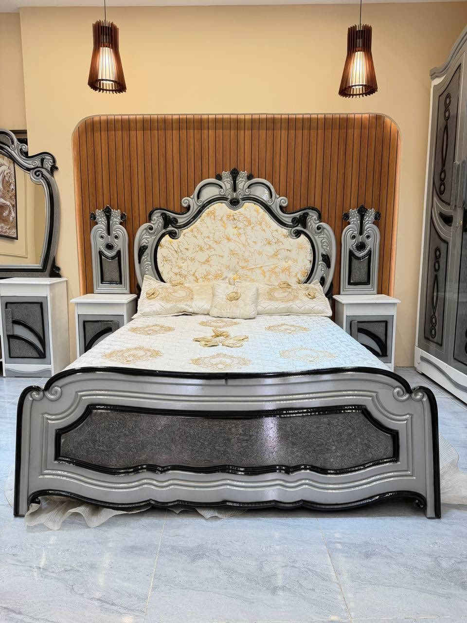 السعر // مليون فقط 😍

🔅تفاصيل الغرفة المرمري  ....

 خارج ٤ملم ام دي اف 🔺
وداخل معاكس ٣ملم 
صبغ حراري  درجة اولى 

🔺1 //جرباية  قياس  ١٦٠ × ٢٠٠ 
🔺//ميز جانبي ايسر قياس ٥٠
🔺2// وميز  جانبي  قياس ٥٠
🔺3// زاوية ارتفاع مترين عرض ٨٠
🔺4// وميز بلازمه  
🔺5//وميز مراية ارتفاع مترين عرض ١٢٠
🔺6// وكنتور ٦ باب  ارتفاع مترين و١٥ طول ٣ متر و١٥


**إذا كنت صاحب هذا الإعلان وتريد حذفه لأي سبب، رجاءا أرسل رسالة إلى الدعم الفني**