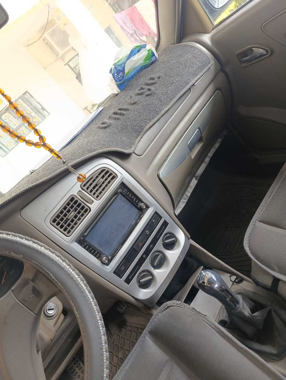 شيري كوين 2010 سنوية لل 27 السعر 33 او مراوس حسب القناعة للاستفسار خاص او اتصال
***********
