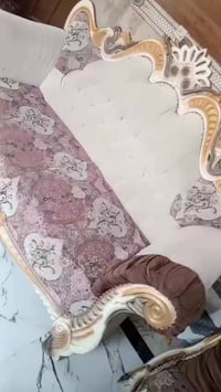 كنبة • للبيع • سعر مناسب